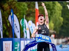 kaiyun.com-包含世界铁人三项倒计时赛，速度、耐力与毅力的极致展示的词条