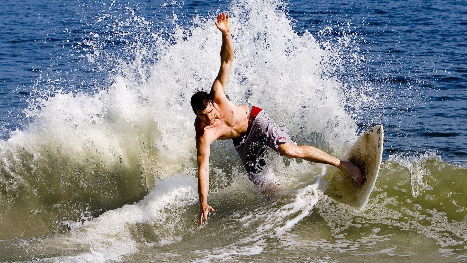 史上最“爆炸”的个人表现：谁的单场难以超越？，史上爆炸排名