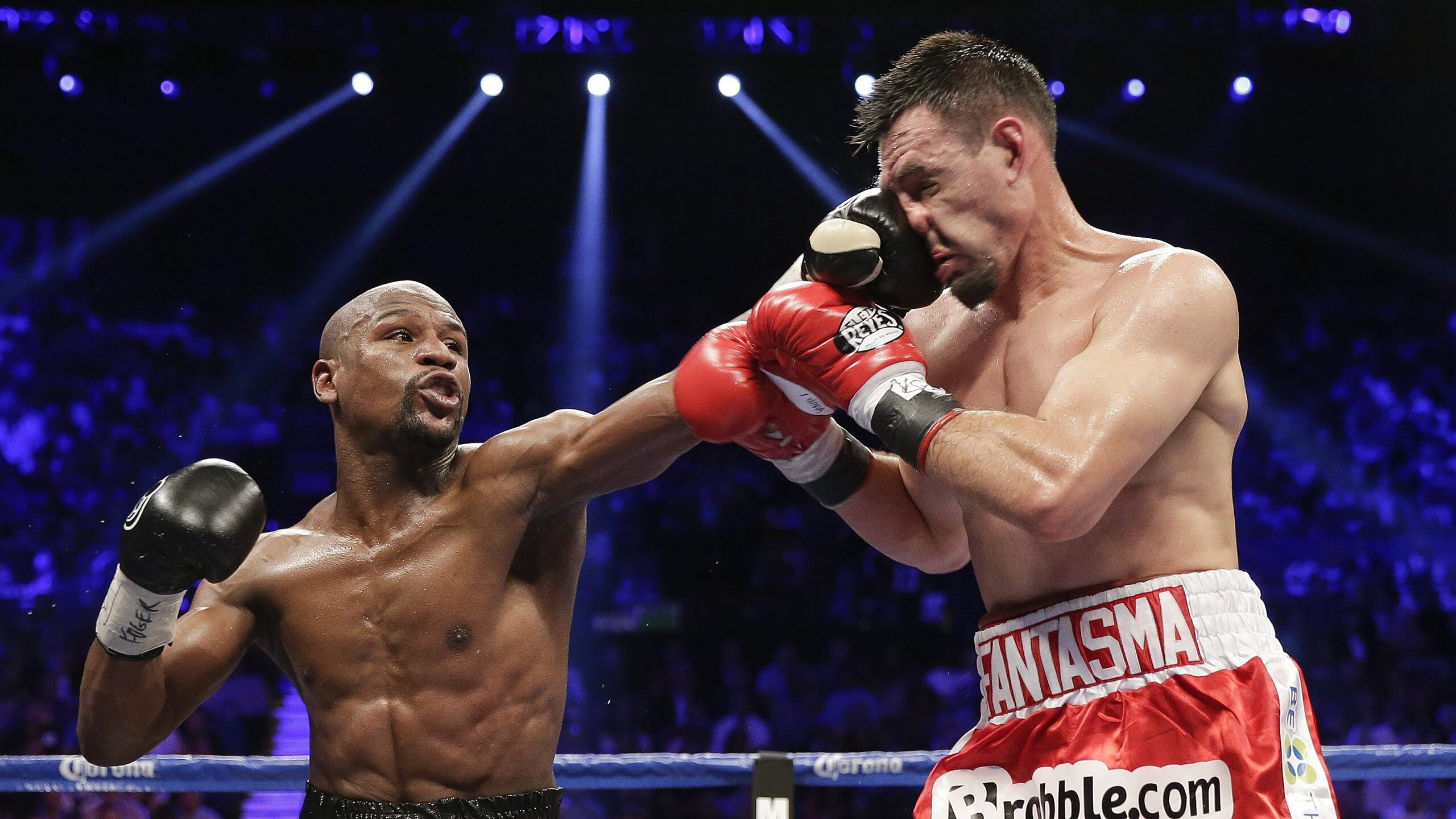 开拓者队发挥稳定,战胜强敌郑重打出交通,开拓者 队员